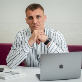 Ігор - Психолог-консультант