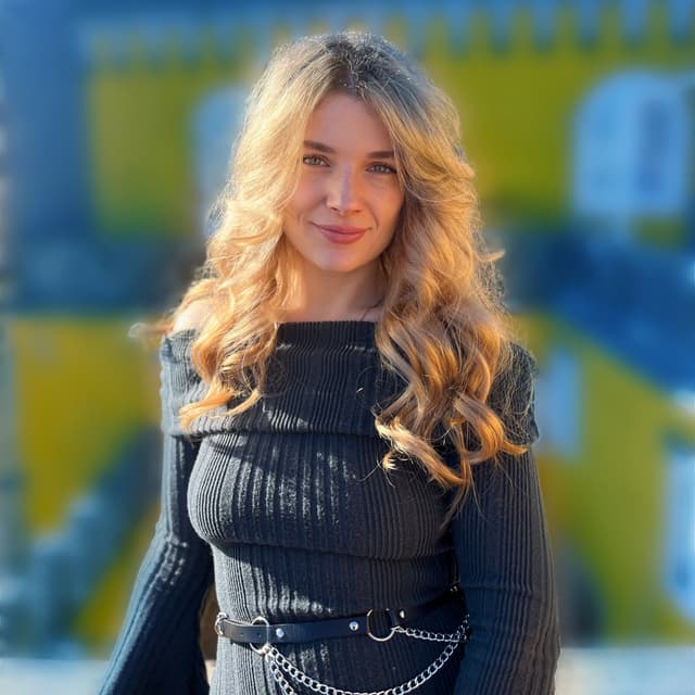 Юлія-Анна Кришталь - Психолог-консультант