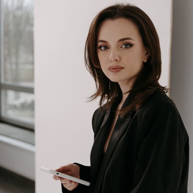 Яна Вікулова - Психолог-консультант