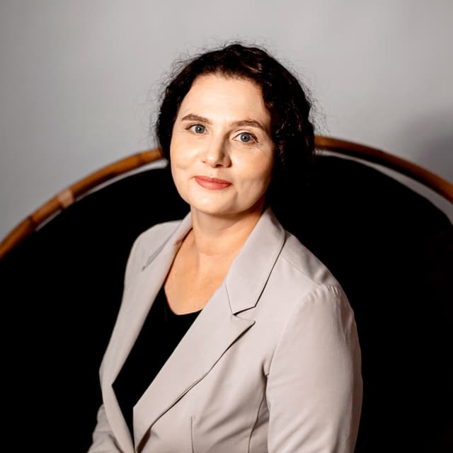 Олена Олена - Психолог-консультант