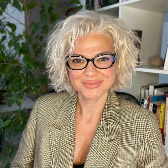 Анна Анна - Коуч, Психотерапевт