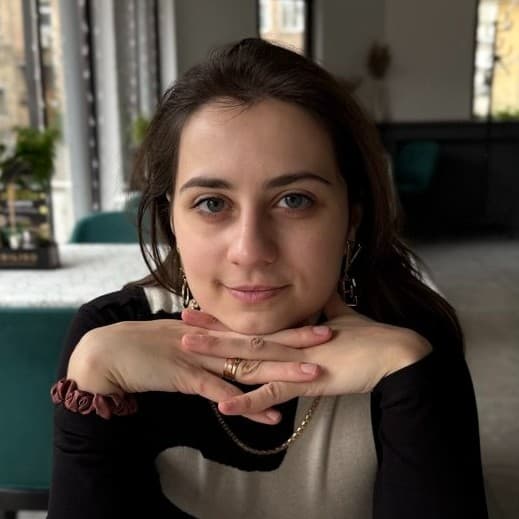 Каріна Каріна - Психотравматолог, Психолог